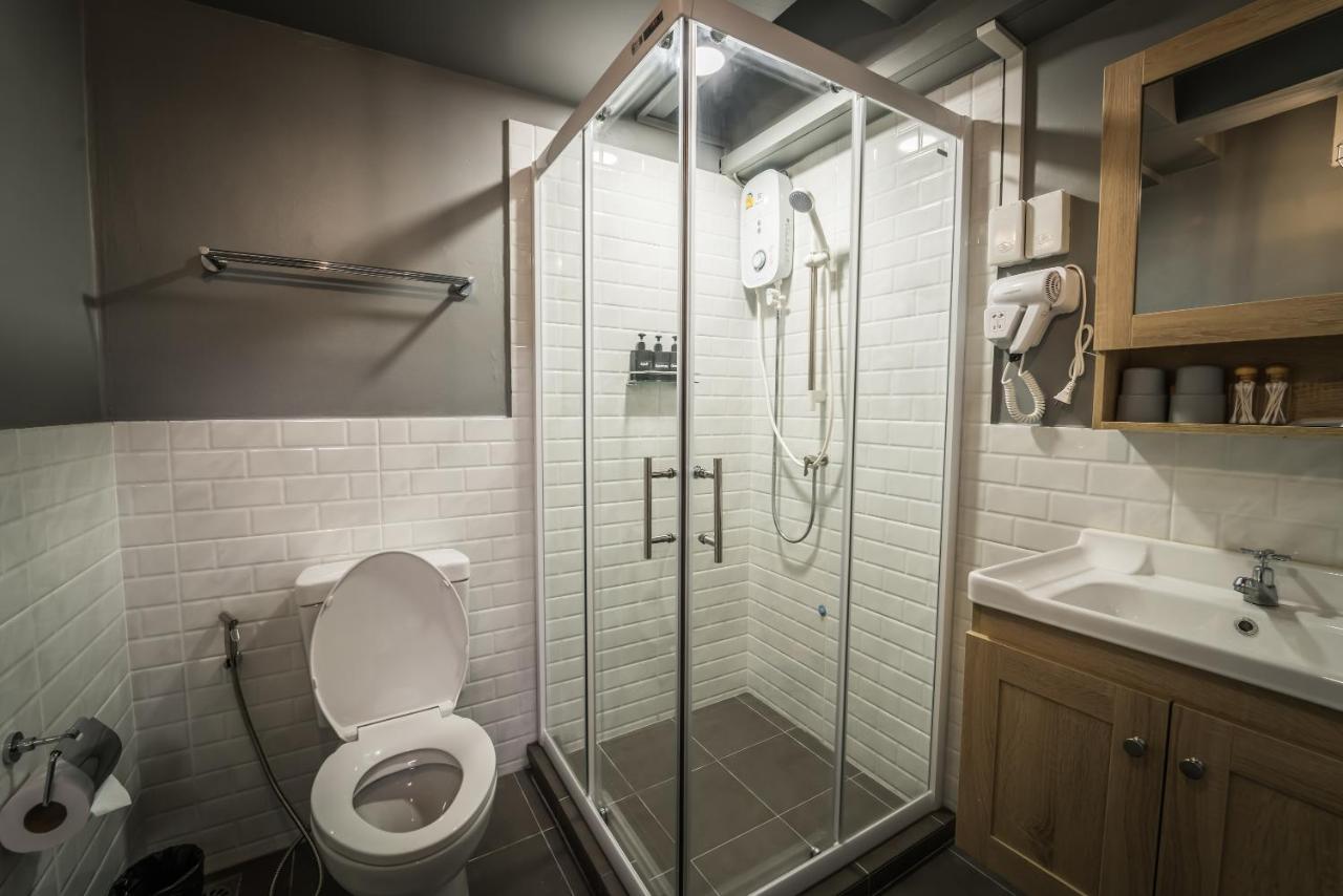 Canal View Lo-Ha Guest House, Contactless Check-In 방콕 외부 사진